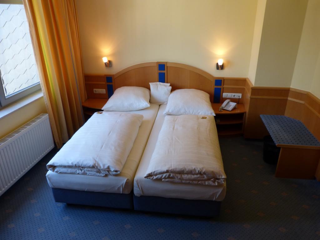 Forsthaus Bergedorf Hamburgo Quarto foto